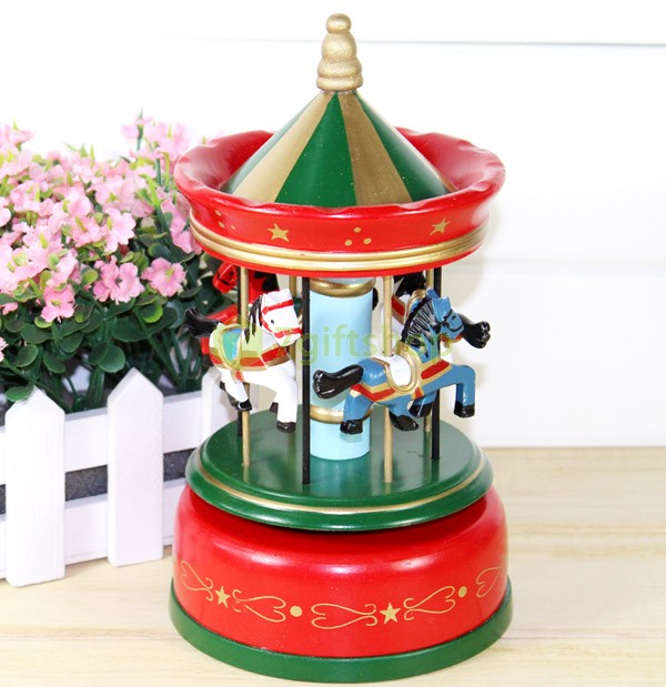 Hộp Nhạc Ngựa Gỗ 27